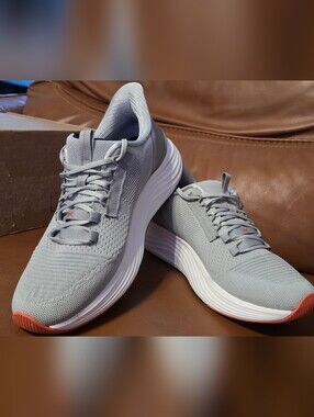 Kuru Atom Running Shoes mens 9